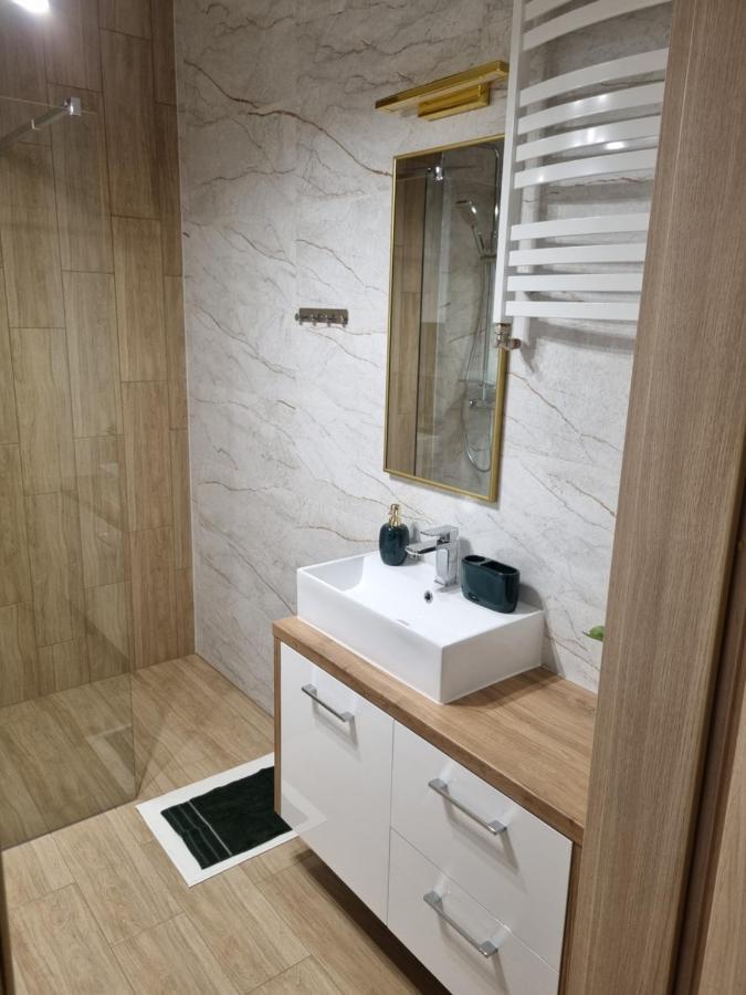 Apartament Sloneczny -Sciegiennego Kielce Extérieur photo