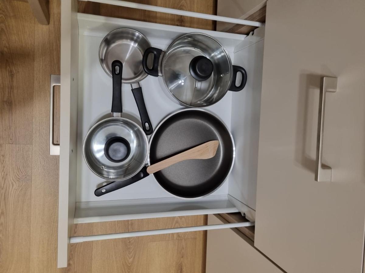 Apartament Sloneczny -Sciegiennego Kielce Extérieur photo